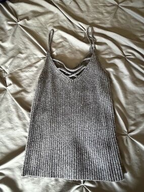 American Eagle Outfitters Charcoal Knit V-Neck Tank